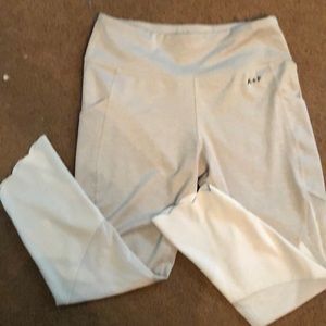 A&F Abercrombie & Fitch Women Mesh Capri Leggings